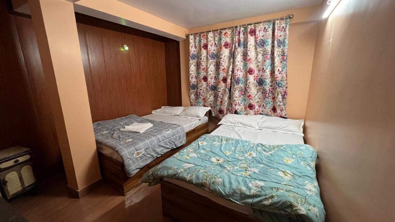 Hotel Hill Top ダージリン エクステリア 写真