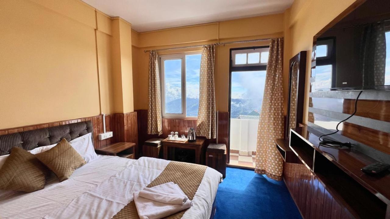 Hotel Hill Top ダージリン エクステリア 写真